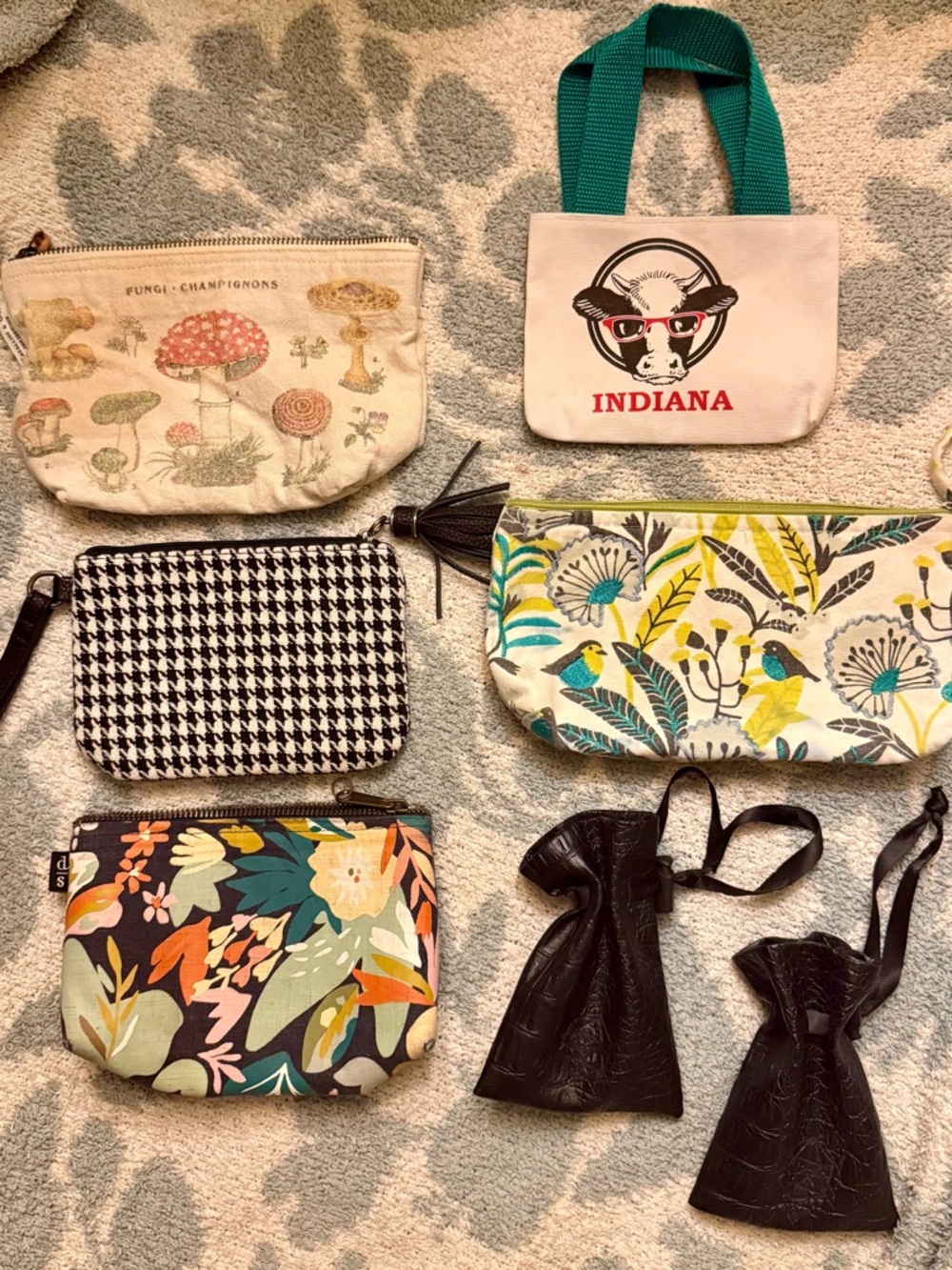 bundle of 7 cosmetic pouch bags